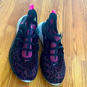 Nike Natural Motion Offset 6.0